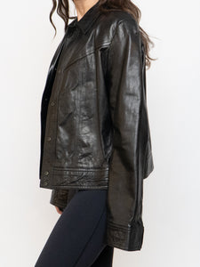 Vintage x Made in Turkey x BANANA REPUBLIC Black Cropped Leather Jacket (XS-M)