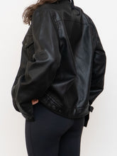 Load image into Gallery viewer, LEVIS x Faux Leather Button Up &amp; Zip Jacket (XS-M)