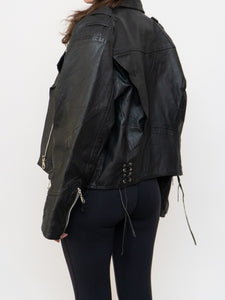 Vintage x Genuine Leather Black Cropped Biker Jacket (XS-M)