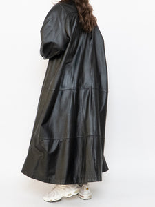 Vintage x Black Leather Trench (S-L)