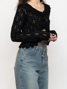 Vintage x Black Cropped Knit Button Up Cardigan (XS-M)