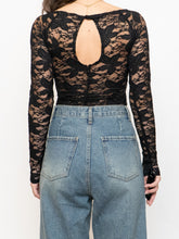 Load image into Gallery viewer, Vintage x Black &amp; Nude Long Sleeve Lace Top (XS, S)
