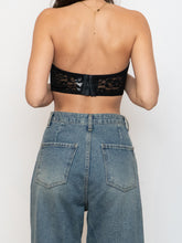 Load image into Gallery viewer, Vintage x Made in Canada x Black Strapless Lace Bra (34B, XS, S)