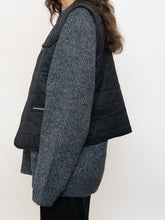 Load image into Gallery viewer, Vintage x Black Lightweight Quilted Vest (XS-M)