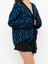 Load image into Gallery viewer, Vintage x Made in Canada x TUNDRA  Black &amp; Blue Wool Cardi (XS-L)