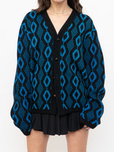 Load image into Gallery viewer, Vintage x Made in Canada x TUNDRA  Black &amp; Blue Wool Cardi (XS-L)