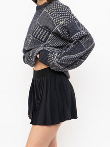 Vintage x Made in Italy x Grey Patterned Sweater (XS-L)