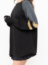 Load image into Gallery viewer, Vintage x Made in Korea x Black, Grey, Gold Ribbed Knit (XS-L)