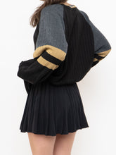 Load image into Gallery viewer, Vintage x Made in Korea x Black, Grey, Gold Ribbed Knit (XS-L)