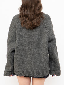 Vintage x Dark Grey Chunky Hand Knit Sweater (XS-XL)