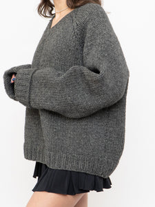 Vintage x Dark Grey Chunky Hand Knit Sweater (XS-XL)