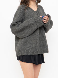 Vintage x Dark Grey Chunky Hand Knit Sweater (XS-XL)