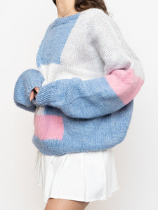 Vintage x Hand-knit Pink, Cream, Blue Sweater (XS-2XL)