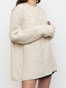 Vintage x Chunky Cable Knit Cream Sweater (XS-XL)
