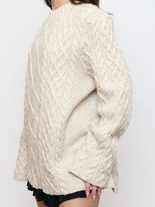 Vintage x Chunky Cable Knit Cream Sweater (XS-XL)