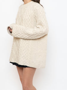 Vintage x Chunky Cable Knit Cream Sweater (XS-XL)