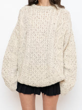 Load image into Gallery viewer, Vintage x Made in Ireland x Deadstock Cream Speckled Chunky Knit Sweater (XS-XXL)
