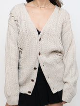Load image into Gallery viewer, Vintage x Cozy Beige Knit Cardigan (XS-XL)