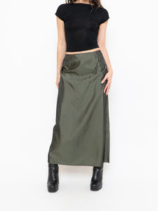 Vintage x Made in Canada x Olive Shiny Tech Skirt (XS, S)