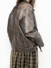 Load image into Gallery viewer, Vintage x GAP Brown Faded Fleece-Lined Leather Jacket (XS-L)