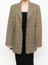 Load image into Gallery viewer, Vintage x Made in Canada x Green Plaid Wool-blend Blazer (XS-M)