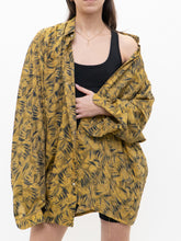 Load image into Gallery viewer, Vintage x Gold Patterned Shiny Raw Silk Buttonup (XS-XL)