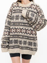 Load image into Gallery viewer, Vintage x Oatmeal Patterned Knit Sweater (XS-XL)