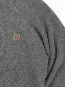 Vintage x Made in Hong Kong x TOMMY HILFIGER Grey Knit Sweater (XS-XL)
