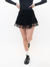 Load image into Gallery viewer, Vintage x Made in USA x CHARLOTTE RUSSE Black Lace Mini Skirt (XS, S)