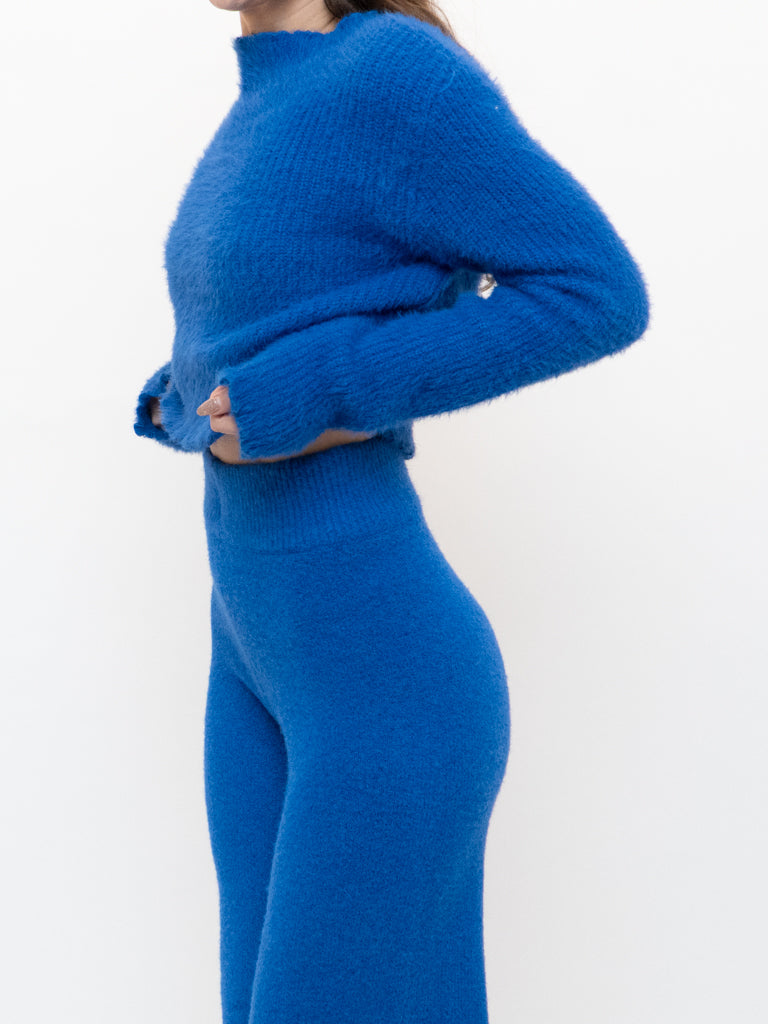 Modern x Cobalt Blue Fuzzy Ribbed Knit Sweater (S-L)