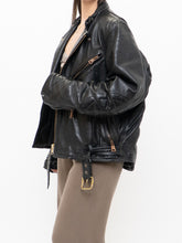 Load image into Gallery viewer, Vintage x Custom Heavy Black Biker Jacket (XS-M)