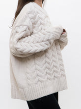 Load image into Gallery viewer, Modern x HM Cream Oversized Cable Knit Sweater (XS-XL)