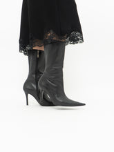 Load image into Gallery viewer, Vintage x Made in Brazil x ALDO Black Stilleto Leather Boot (7.5-8)