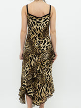 Load image into Gallery viewer, Vintage x Made in Canada x JOSEPH RIBKOFF Leopard Print Frilly Chiffon Dress (M)