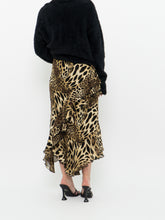 Load image into Gallery viewer, Vintage x Made in Canada x JOSEPH RIBKOFF Leopard Print Frilly Chiffon Dress (M)