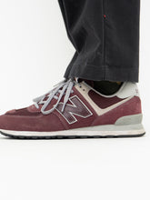 Load image into Gallery viewer, NEW BALANCE x Burgundy Suede Sneakers (9.5M)