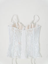 Load image into Gallery viewer, Vintage x LA VIE EN ROSE White Lace Corset (S, M, C Cup)