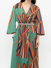 Load image into Gallery viewer, Vintage x Green Patterned Wrap Dress (S-XL)