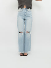 Load image into Gallery viewer, Modern x CARLY LA Distressed Lightwash Denim (S)