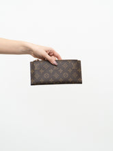 Load image into Gallery viewer, LOUIS VUITTON x Pink, Brown Monogram Wallet