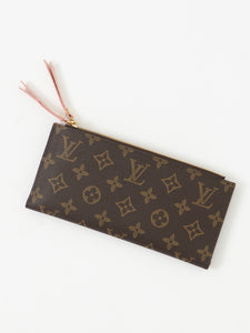 LOUIS VUITTON x Pink, Brown Monogram Wallet