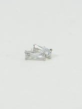 Load image into Gallery viewer, Vintage x Baguette Rhinestone Stud Earrings