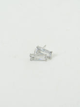 Load image into Gallery viewer, Vintage x Baguette Rhinestone Stud Earrings