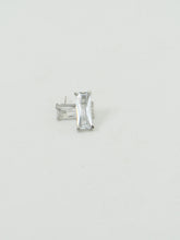 Load image into Gallery viewer, Vintage x Baguette Rhinestone Stud Earrings