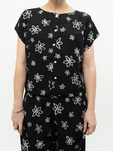 Load image into Gallery viewer, Vintage x Black &amp; White Floral Set (M, L)