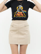 Load image into Gallery viewer, Vintage x Made in Hong Kong x KENNETH COLE Beige Cargo Skirt (S, M)