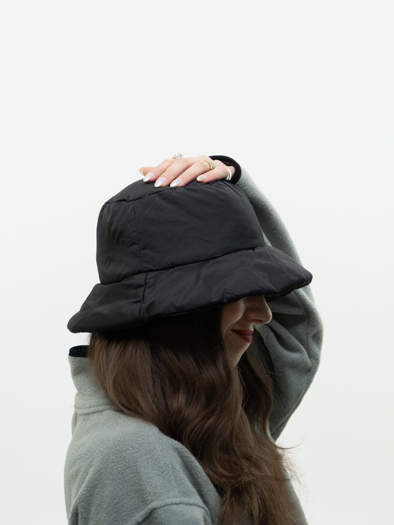 Modern x Insulated Black Bucket Hat (O/S)