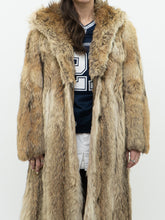 Load image into Gallery viewer, Vintage x Authentic Fur Coat (XS-M)