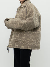 Load image into Gallery viewer, Vintage x Pure Wool Llama Pattern Jacket