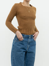 Load image into Gallery viewer, Vintage x DOLCE &amp; GABBANA Camel Knit Fitted Sweater (XS, S)